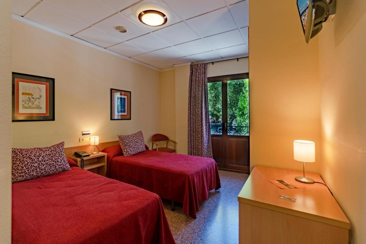 Hotel Anna コセンタイナ エクステリア 写真